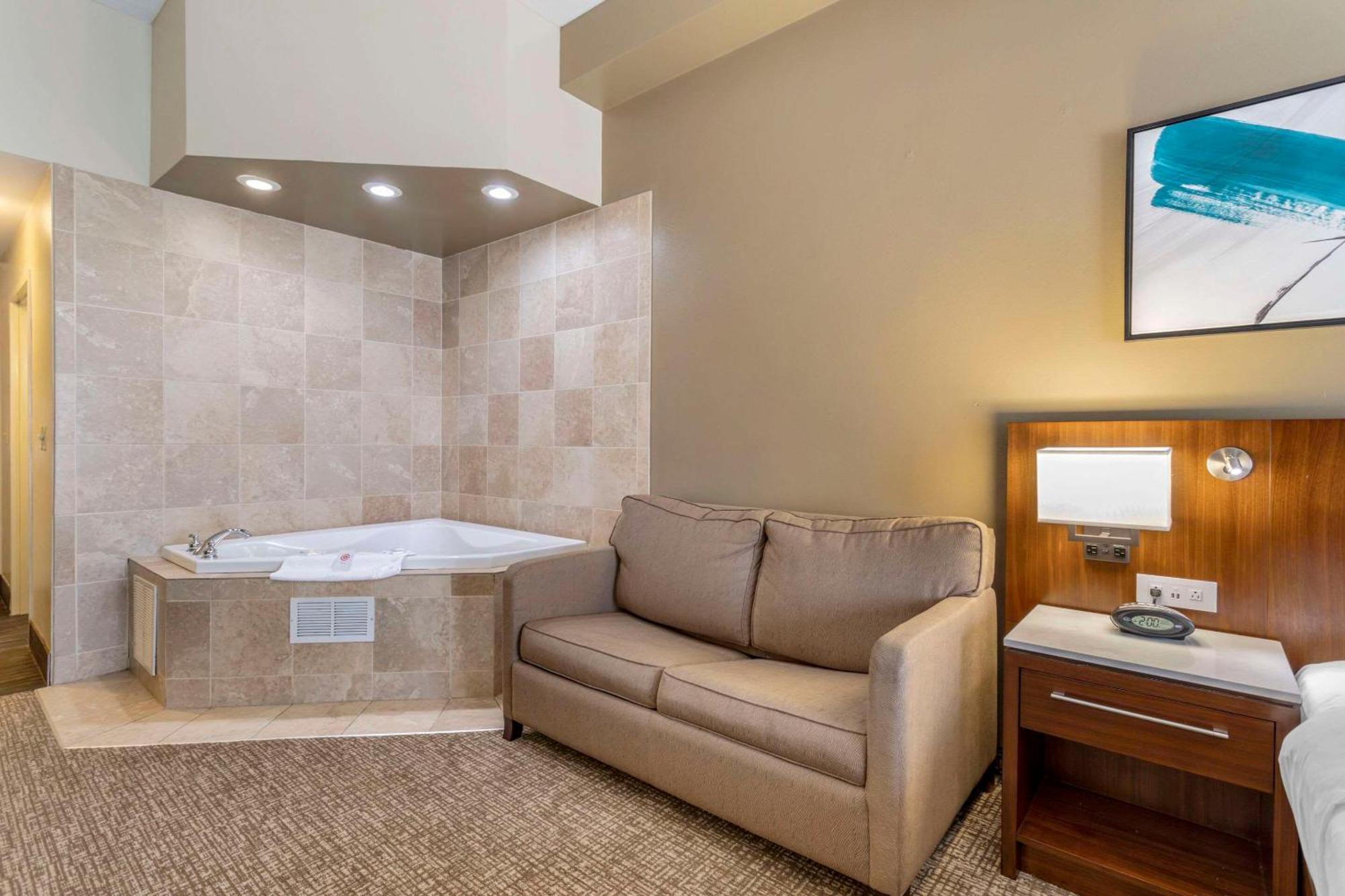 Comfort Suites East Knoxville Eksteriør billede