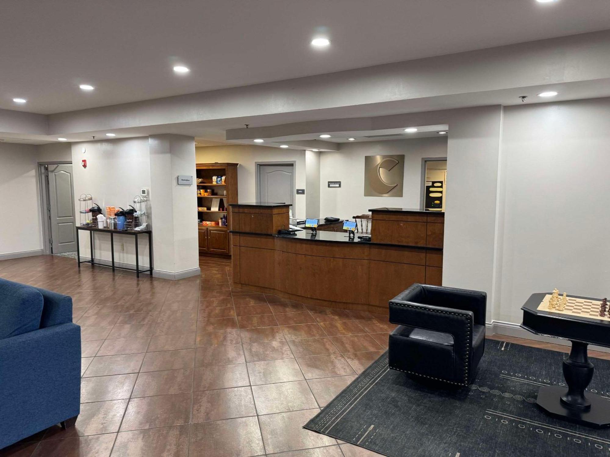 Comfort Suites East Knoxville Eksteriør billede